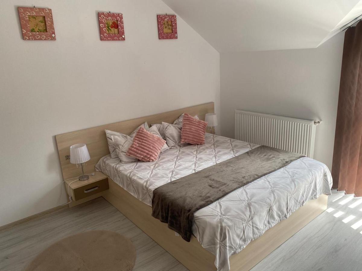 Rebeca Apartament Lugos Kültér fotó