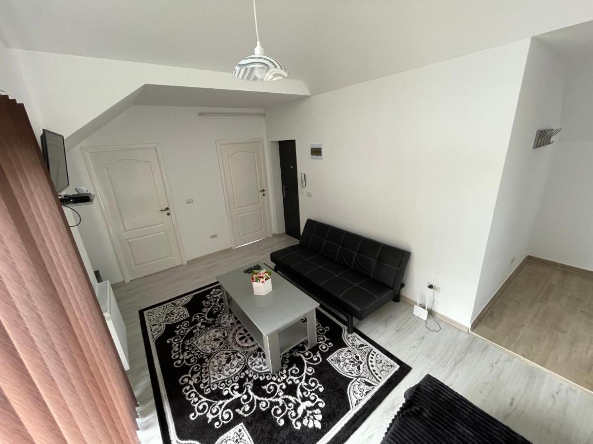 Rebeca Apartament Lugos Kültér fotó